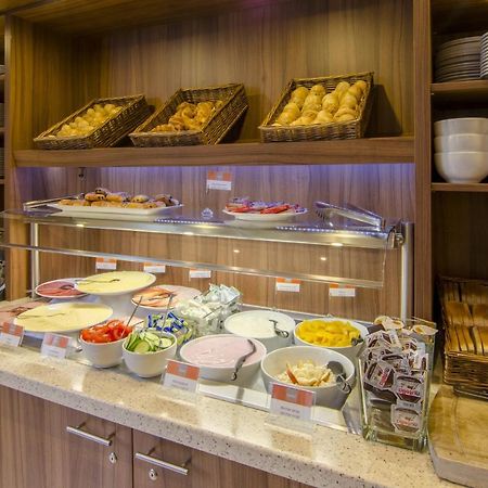Holiday Inn Express Hamburg - St. Pauli-Messe المظهر الخارجي الصورة