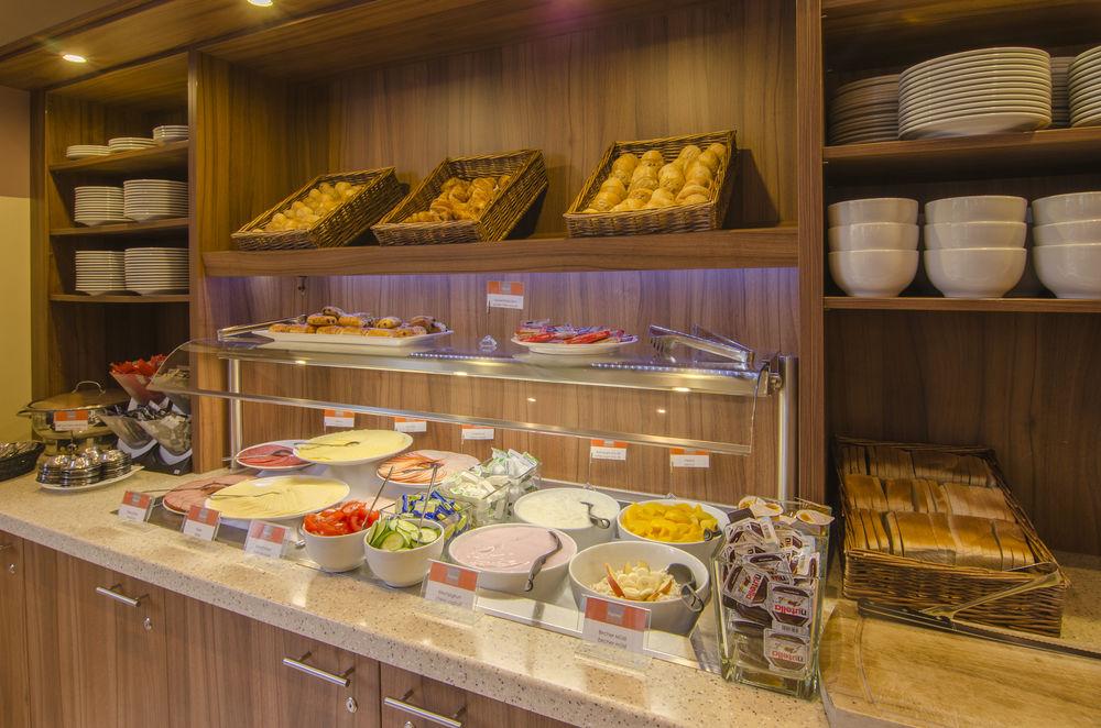 Holiday Inn Express Hamburg - St. Pauli-Messe المظهر الخارجي الصورة