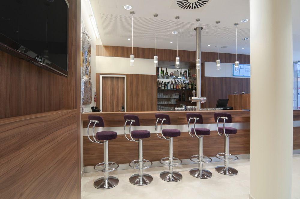 Holiday Inn Express Hamburg - St. Pauli-Messe المظهر الخارجي الصورة